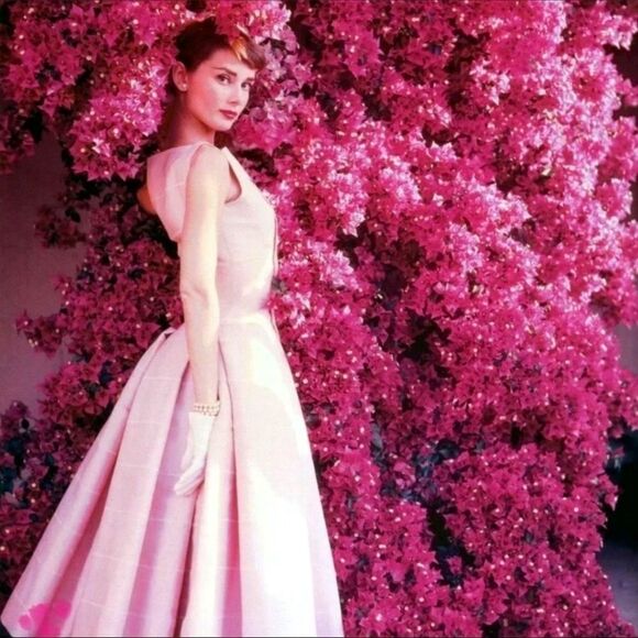 SET 4 “ALWAYS AUDREY” Audrey Hepburn Paris print collection wall art PINK decor - Picture 4 of 8